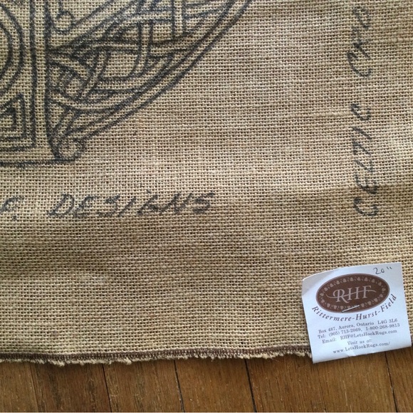 Celtic Cross Rug Hooking Pattern on Burlap - Picture 3 of 4